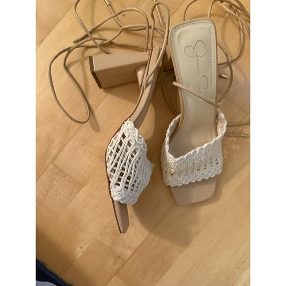 Jessica Simpson Zemura Sandal Beige White Block Heel Tie Up Crochet 8 - Picture 3 of 4